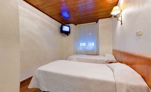 Pensao Monumental Guest house Lisbon